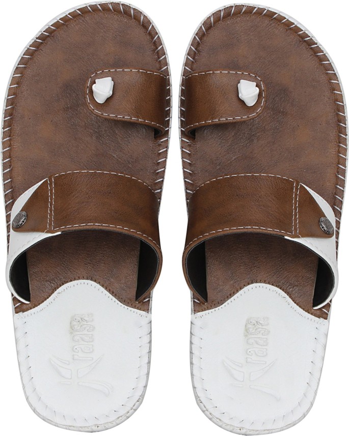 flipkart leather chappals