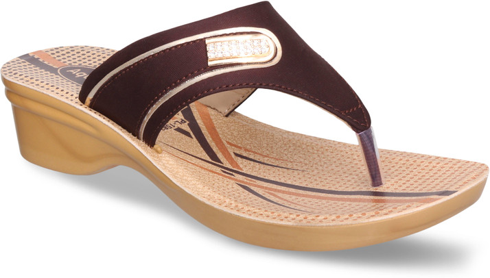 aqualite sandals flipkart