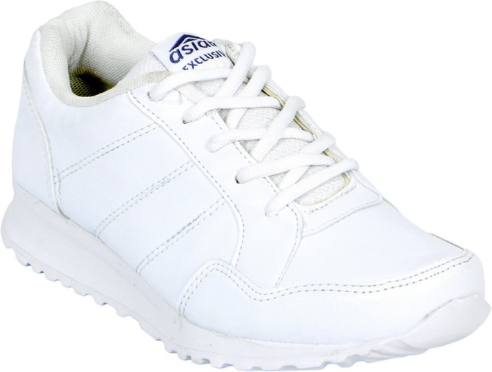 flipkart school shoes white