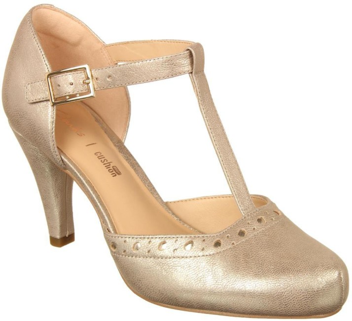 clarks gold heels