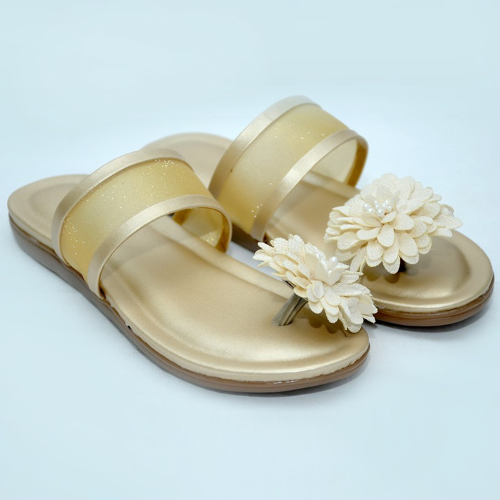 sandals with strap across toes