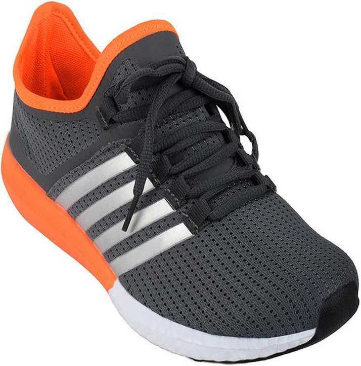 gym shoes flipkart
