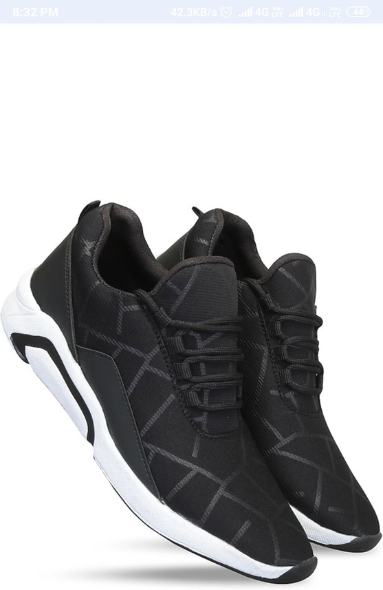 shoes with cushioned footbed