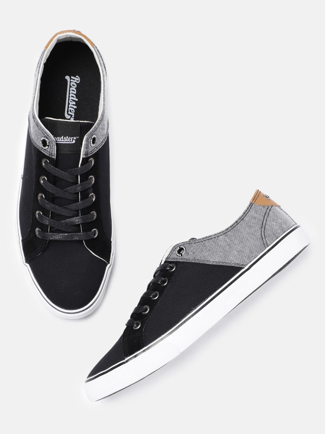 roadster canvas shoes