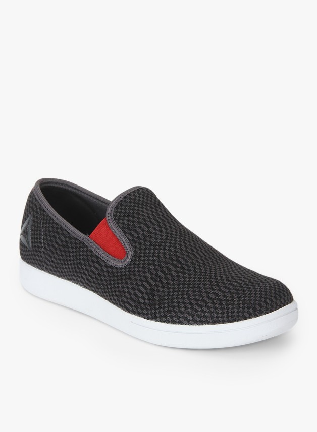 flipkart reebok canvas shoes