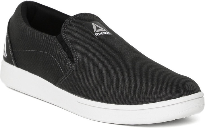 flipkart reebok canvas shoes