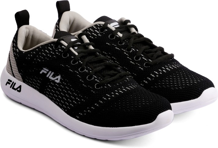 fila men's carmon sneakers