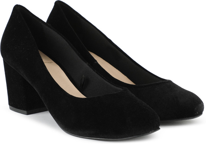 carlton london black heels