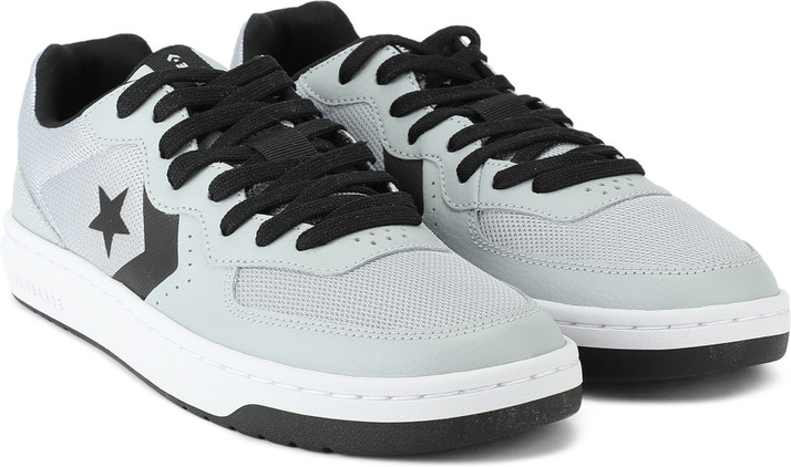 converse sneakers flipkart