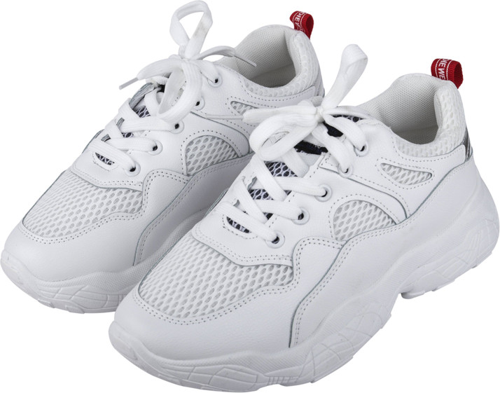 sports shoes for girl flipkart