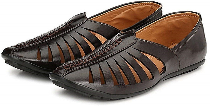 kolhapuri shoes for men