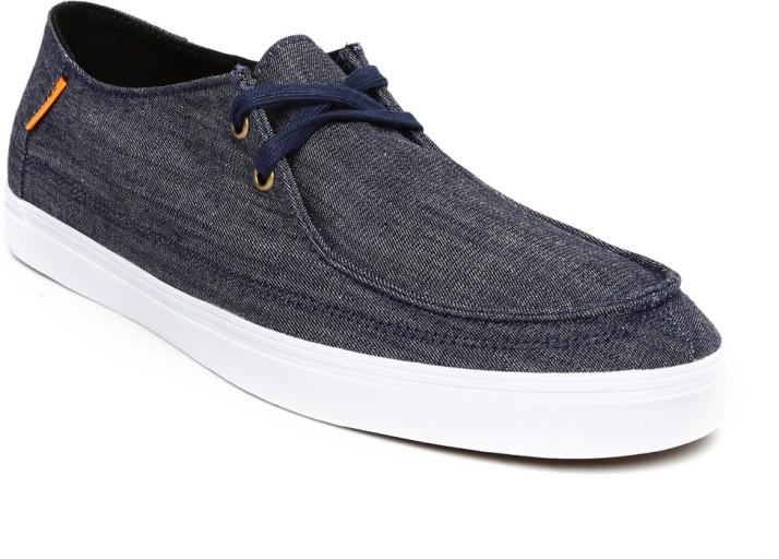 vans casual shoes flipkart