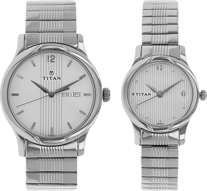 Couple watch price discount titan