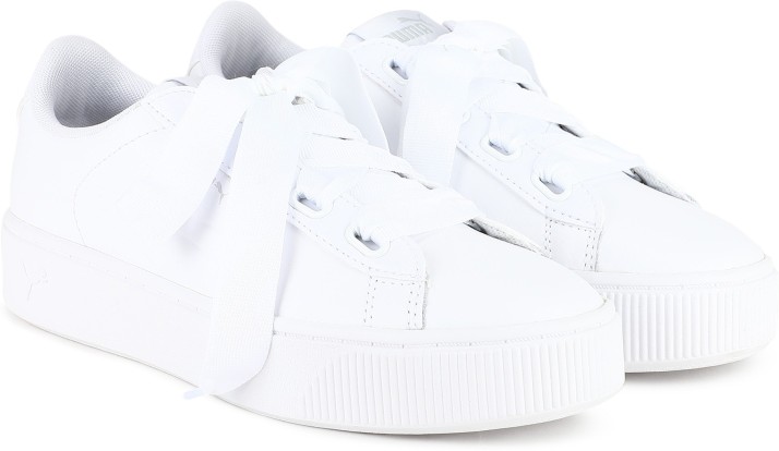 womens white puma tennis shoes