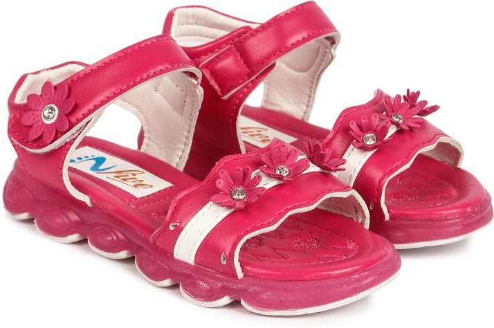 N Five Girls Velcro Sports Sandals 