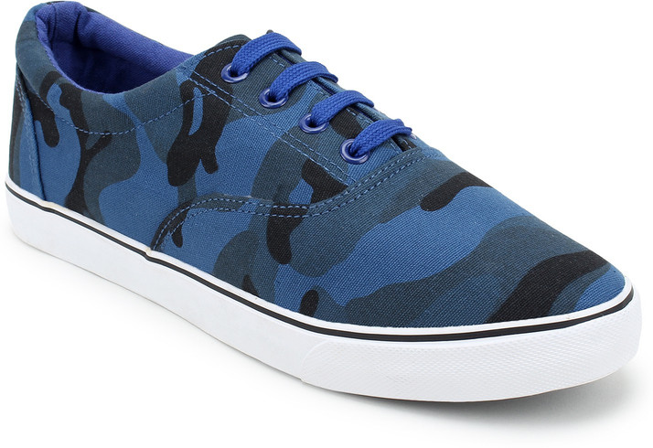 canvas shoes flipkart