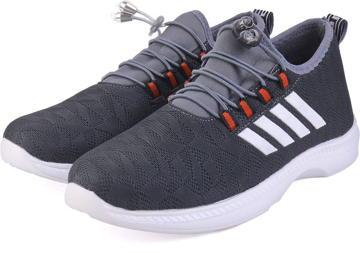 boys laceless running shoes