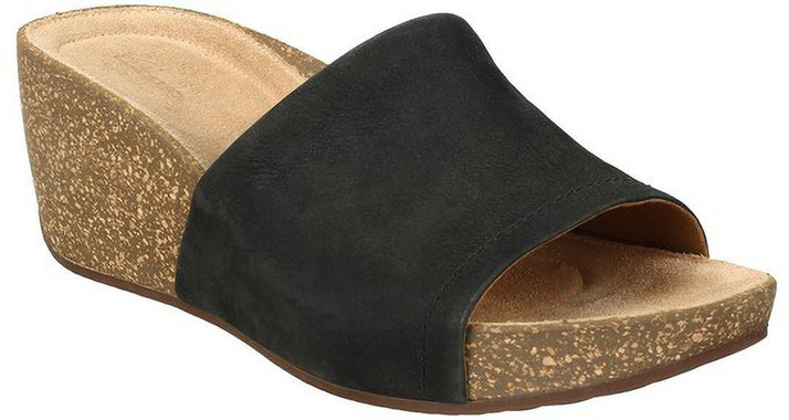 clarks black wedges