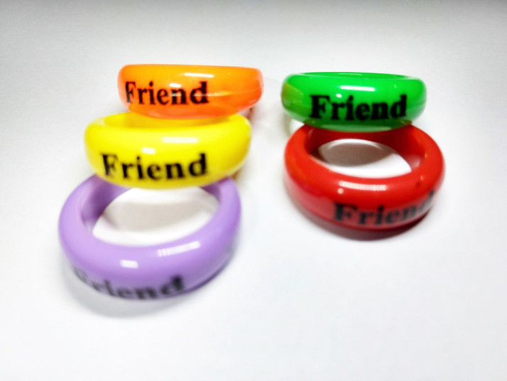 Unisex Friend Band Ring Plastic Ring 