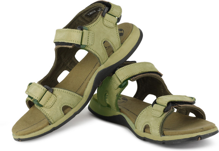 flipkart woodland sandals offers
