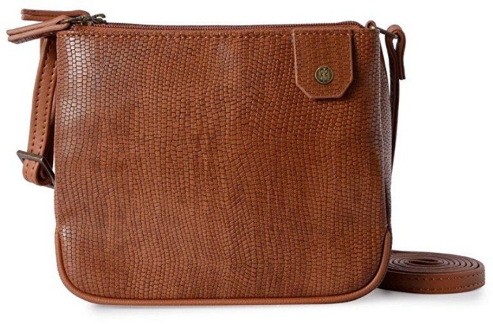 baggit sling bags flipkart