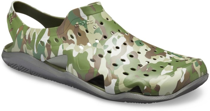 green camo crocs