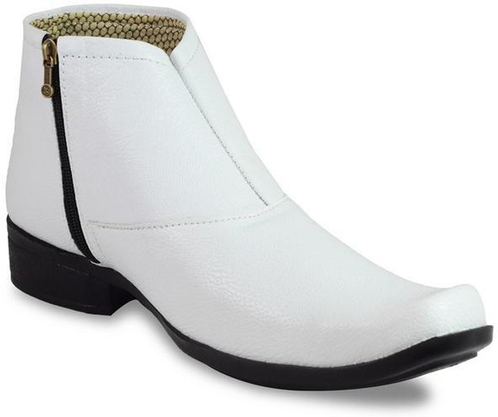 chelsea boots flipkart