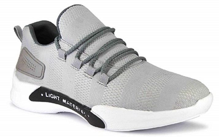 mens casual athletic shoes