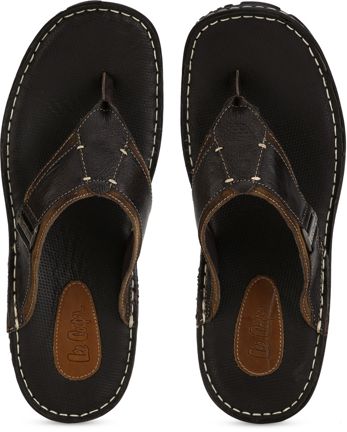 lee cooper chappals online