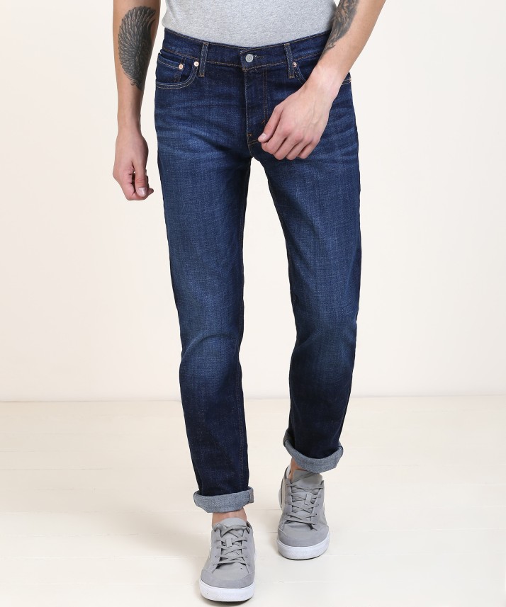 levi's dark blue jeans