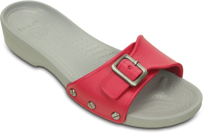 crocs women flipkart