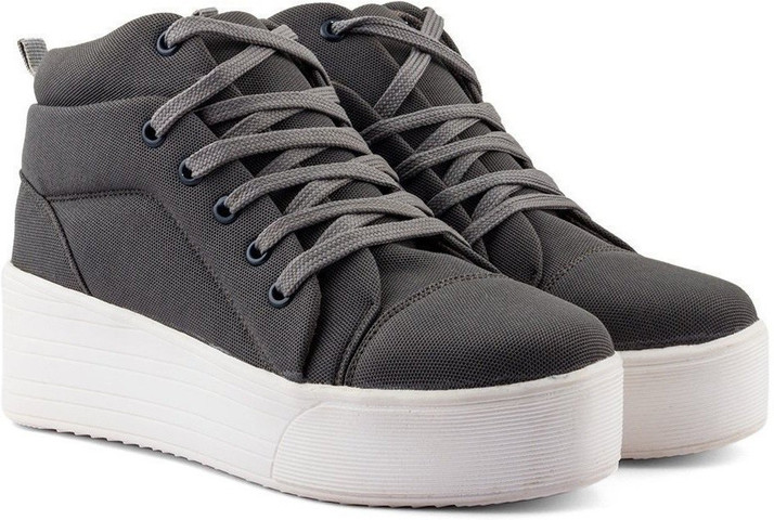 canvas heel sneakers