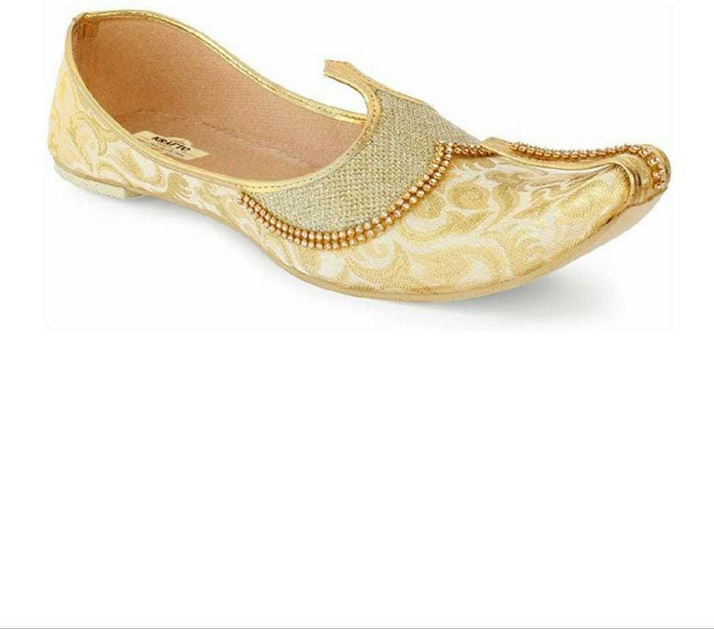 royal gold shoes price