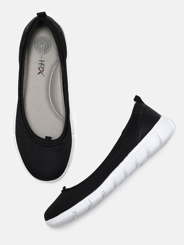 hrx slip on sneakers
