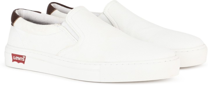 white levi's canvas shoes