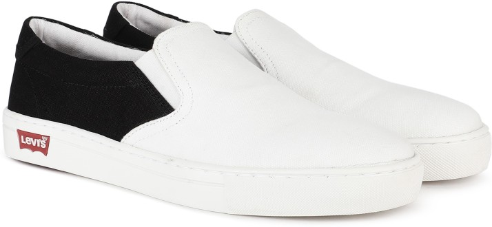 white levi's canvas shoes