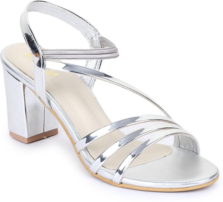 nike heels Peachpuff