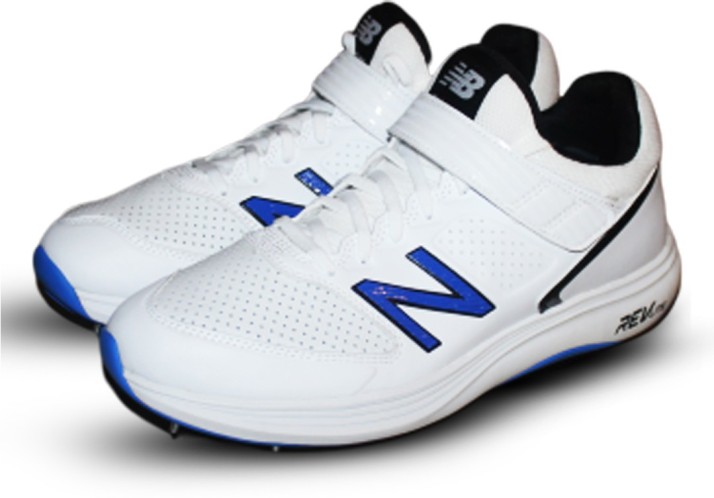 new balance cricket shoes blue