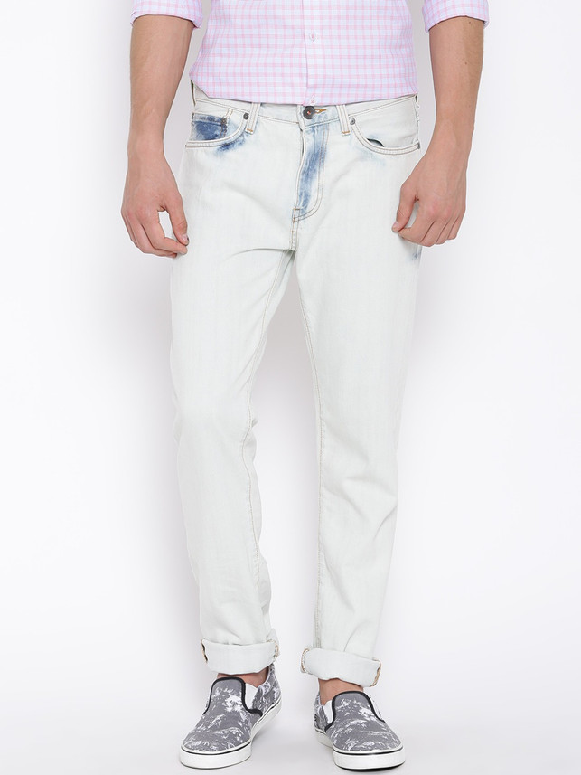 white jeans for me