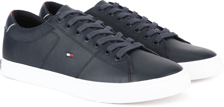 tommy hilfiger essential leather