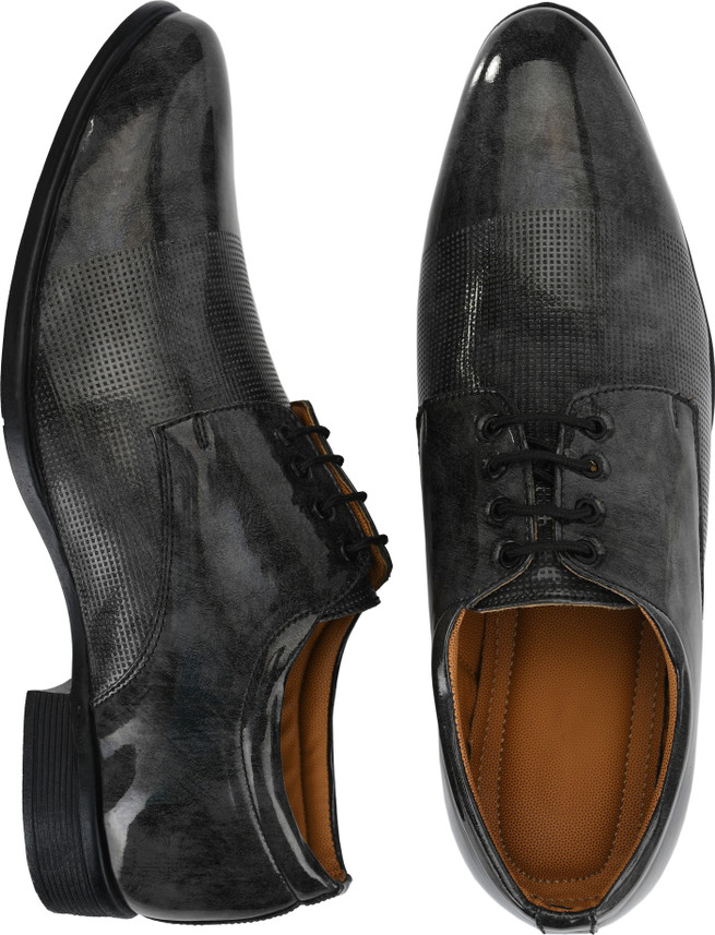 icon shoes price