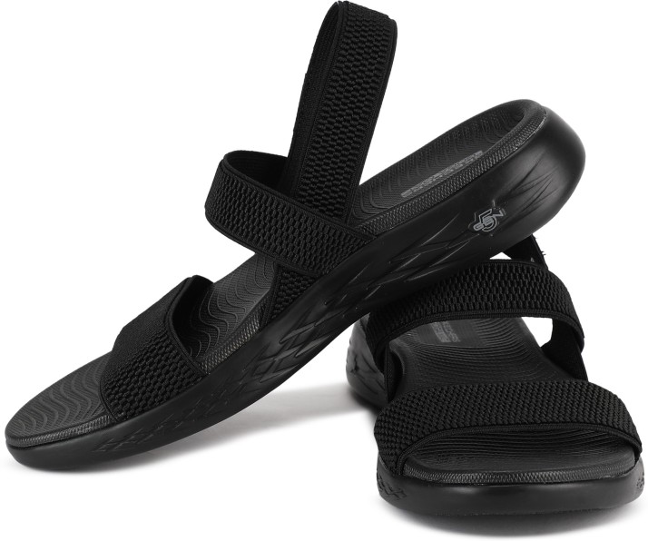 black skechers flip flops