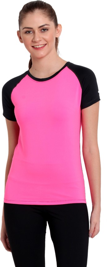 pink and black t shirt