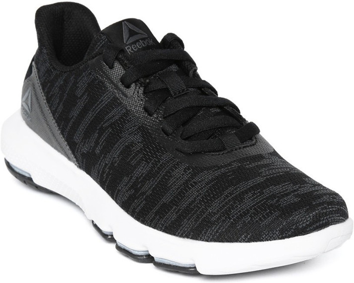 sports shoes for women flipkart