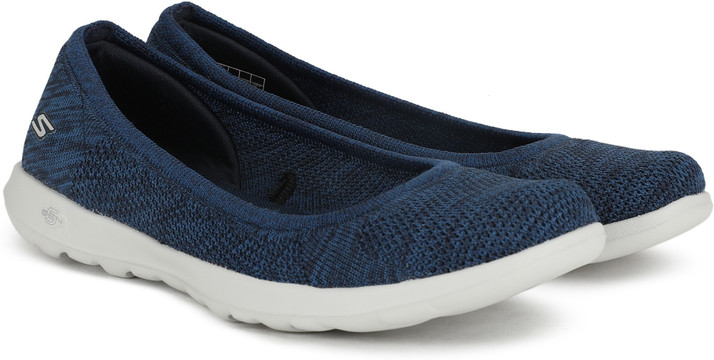 skechers women flipkart