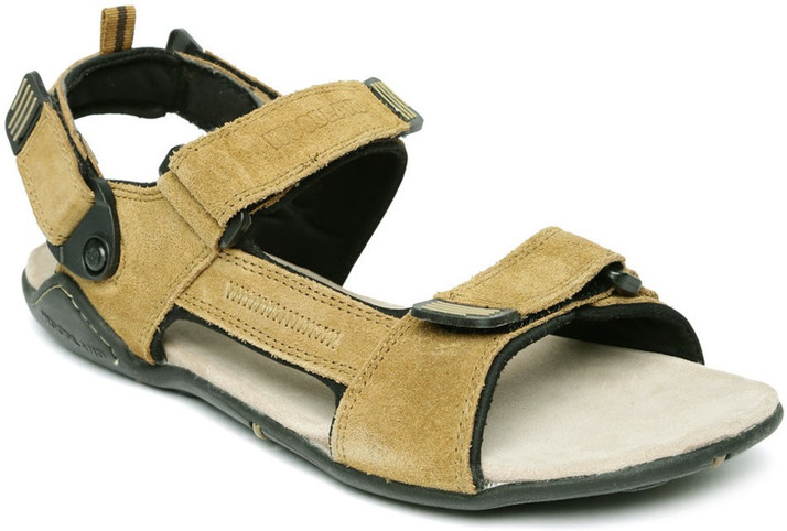 woodland sandals for womens flipkart