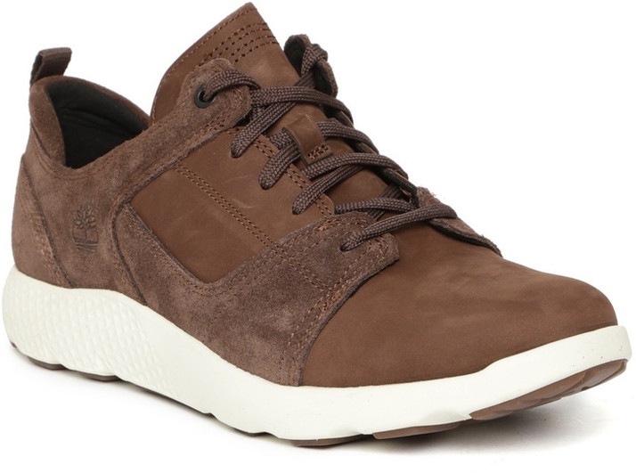 timberland training shoes