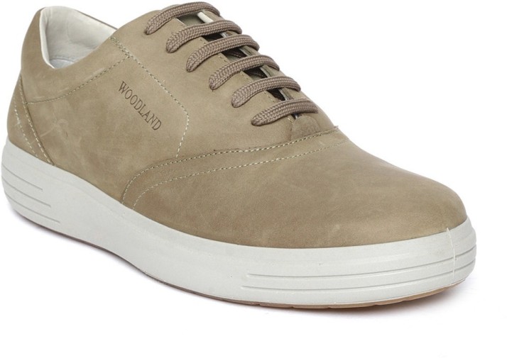 woodland sneakers flipkart