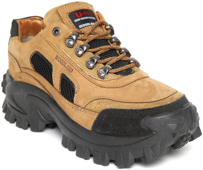 woodland boots flipkart