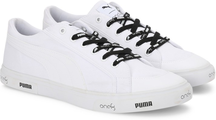 puma white sneakers flipkart
